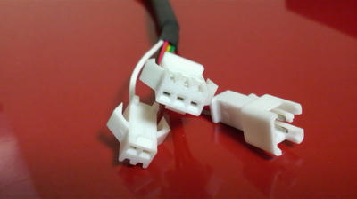 LP-03コネクター