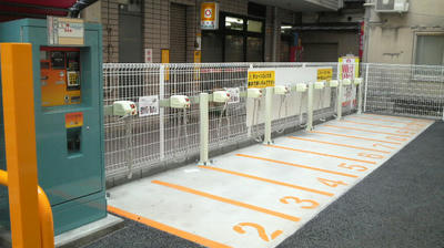 銀座バイク駐車場