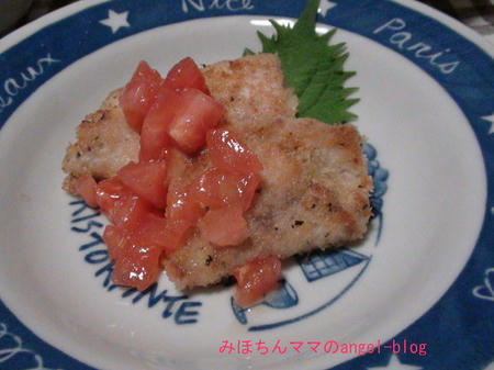 シイラのパン粉焼き・トマトソース