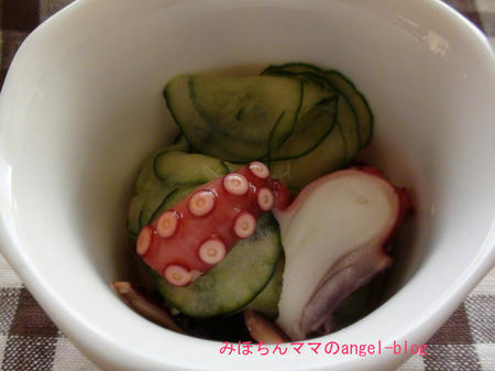 タコとキュウリの酢の物