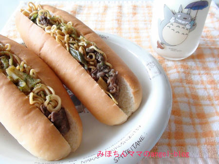 焼きそばパン