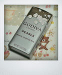 GODIVA Chocolatier PEARLS WHITE CHOCOLATE