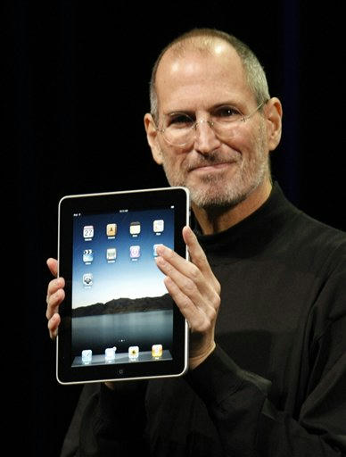 steve-jobs-iPad.jpg