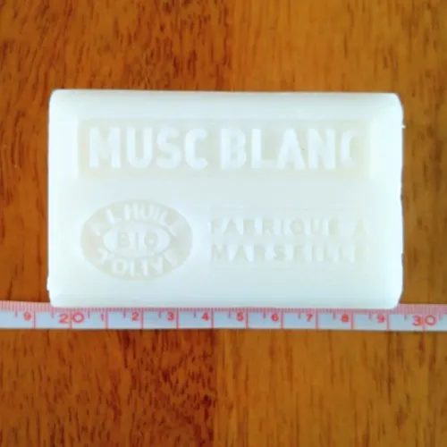 ラベル・プロバンス・ネイチャー　ホワイトムスク