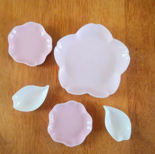 金麦　2025年キャンペーン　皿