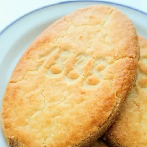 ラ・メール・プラール グランガレット　ピュア・バター　ガレットを袋から出し