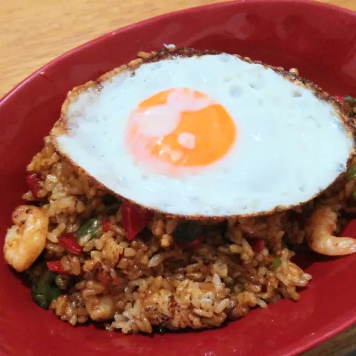 業務スーパー　ナシゴレンの素で作ったナシゴレン
