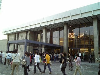 NHKホール