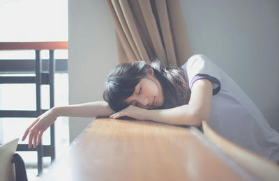 或許，我根本就不該愛你