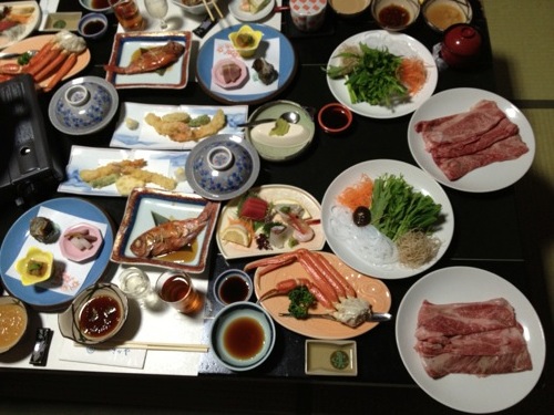 お部屋食で高級和牛のしゃぶしゃぶを食べました
