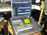 VS2000