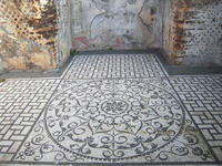 VillaAdriana-mosaic2.jpg