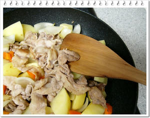 トマレピ！　イタリアン風　トマト肉じゃが