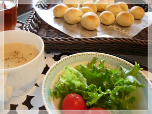 子どもとお昼ご飯