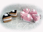 090404_felt_cakes.jpg