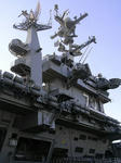 艦橋。管制塔も見えるよ