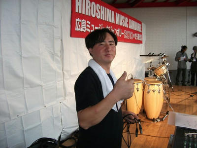 9393446_650290563_57large.jpg