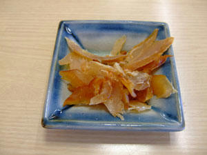 和田珍味本店では試食も行なっております♪