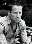 Johnny_Messner_e1.jpg