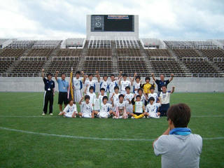 UNI_1280_R.jpg
