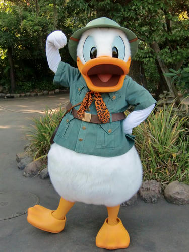 ヒョウ柄バンダナ。