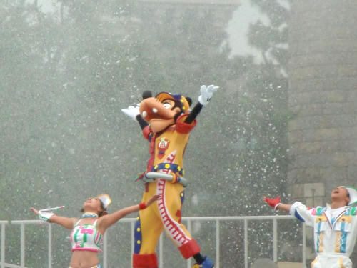 水浴びたい(；&acute;Д｀)