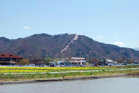 53a2c084.jpg