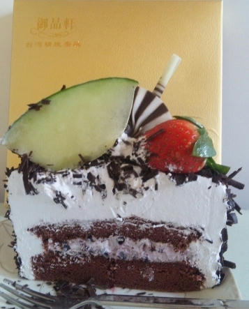 御品軒ケーキ（カット）