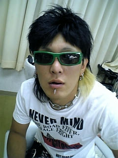 070906_221052_M.jpg