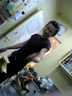 071013_202057_M.jpg