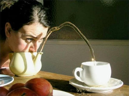 teapot_blowing_05.jpg