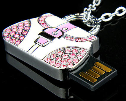 handbag_usb_01.jpg