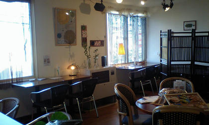 09092003.JPG