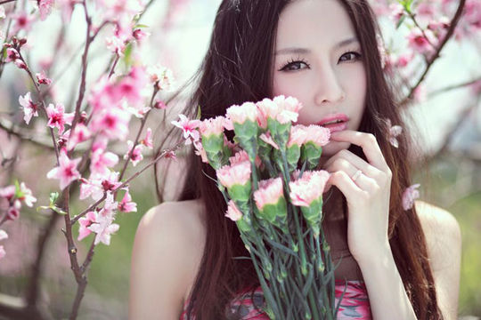 我所有的勇氣只是你眼中淪陷的空氣