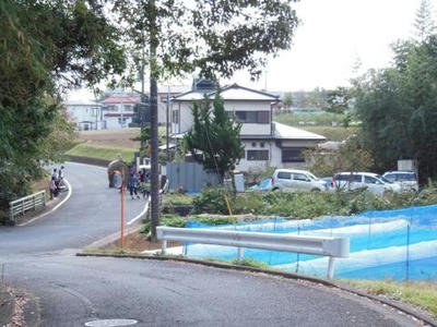th_DSCN1100.jpg