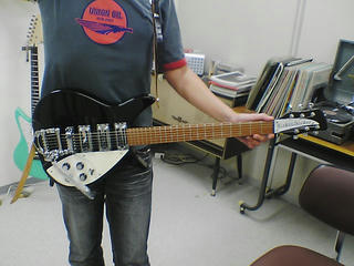 SA350145.JPG