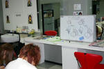 002-v250.jpg