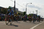 032-v250.jpg