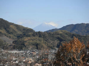 古墳広場に向かう途中から