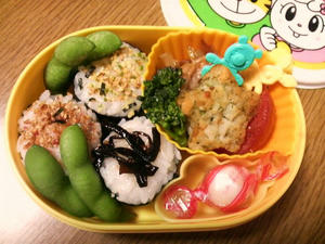 三色おにぎり弁当☆