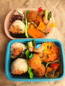 二人のおにぎり弁当☆