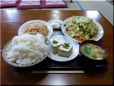 野菜炒め定食（ご飯・おかず大盛り）