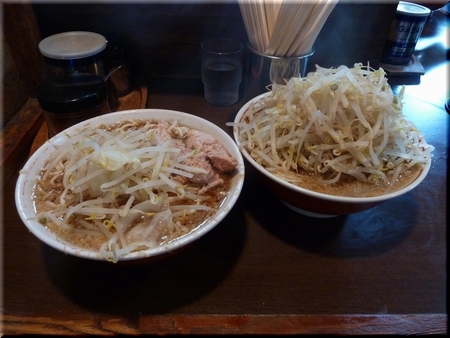 ラーメン大（豚入・野菜マシ）