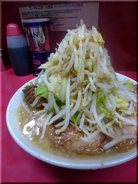 豚増しラーメン（野菜マシマシ）