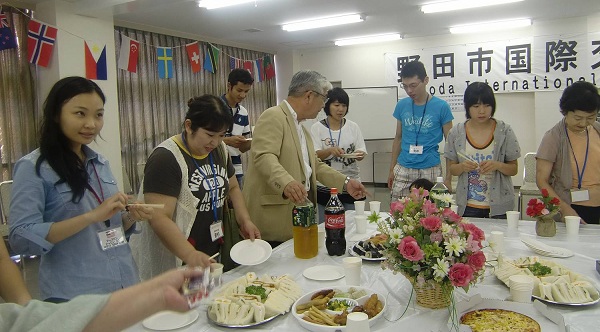 welcome party 6