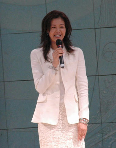 黒谷友香さん