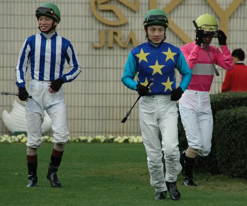 角田騎手