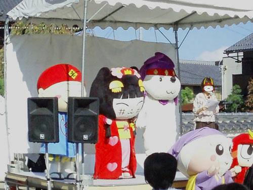 プライバシー保護のため、ひこにゃんモザイクを使用（笑）
