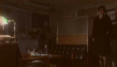 Season5での探偵事務所入り口付近
