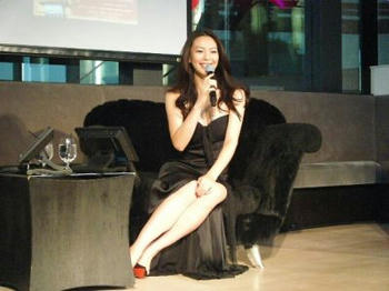 MAYBELLINE NEW YORK 10th Anniversary Event